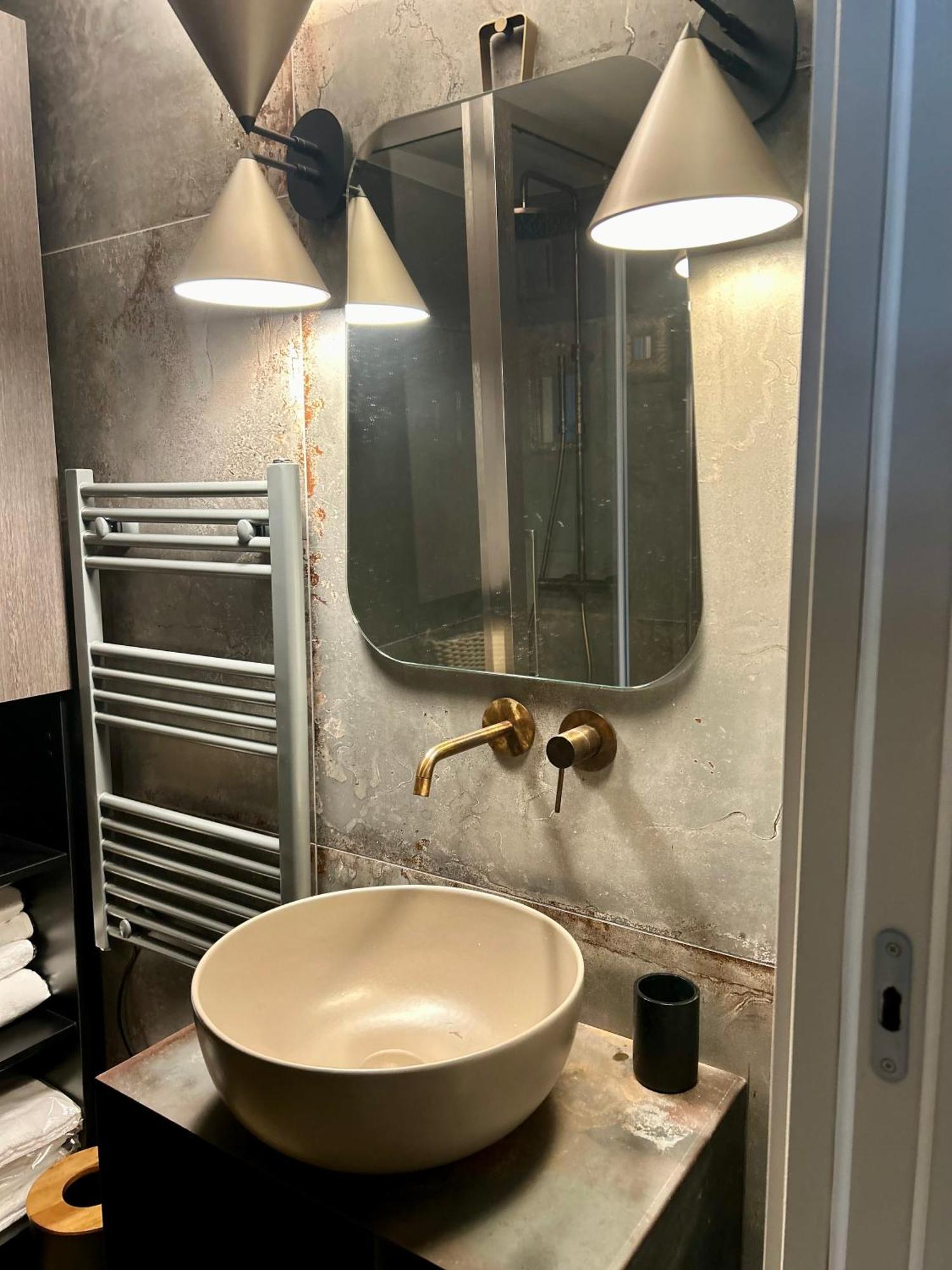 דירות בארי Portrait Luxury Loft מראה חיצוני תמונה